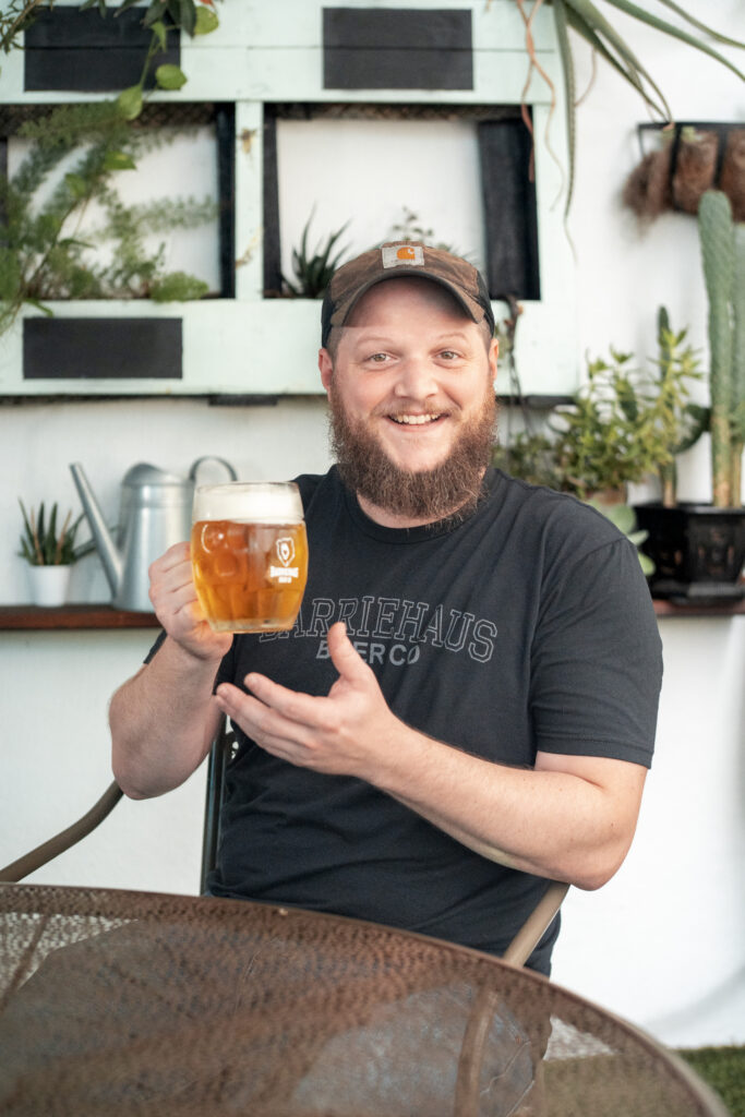 Michael, Beertender